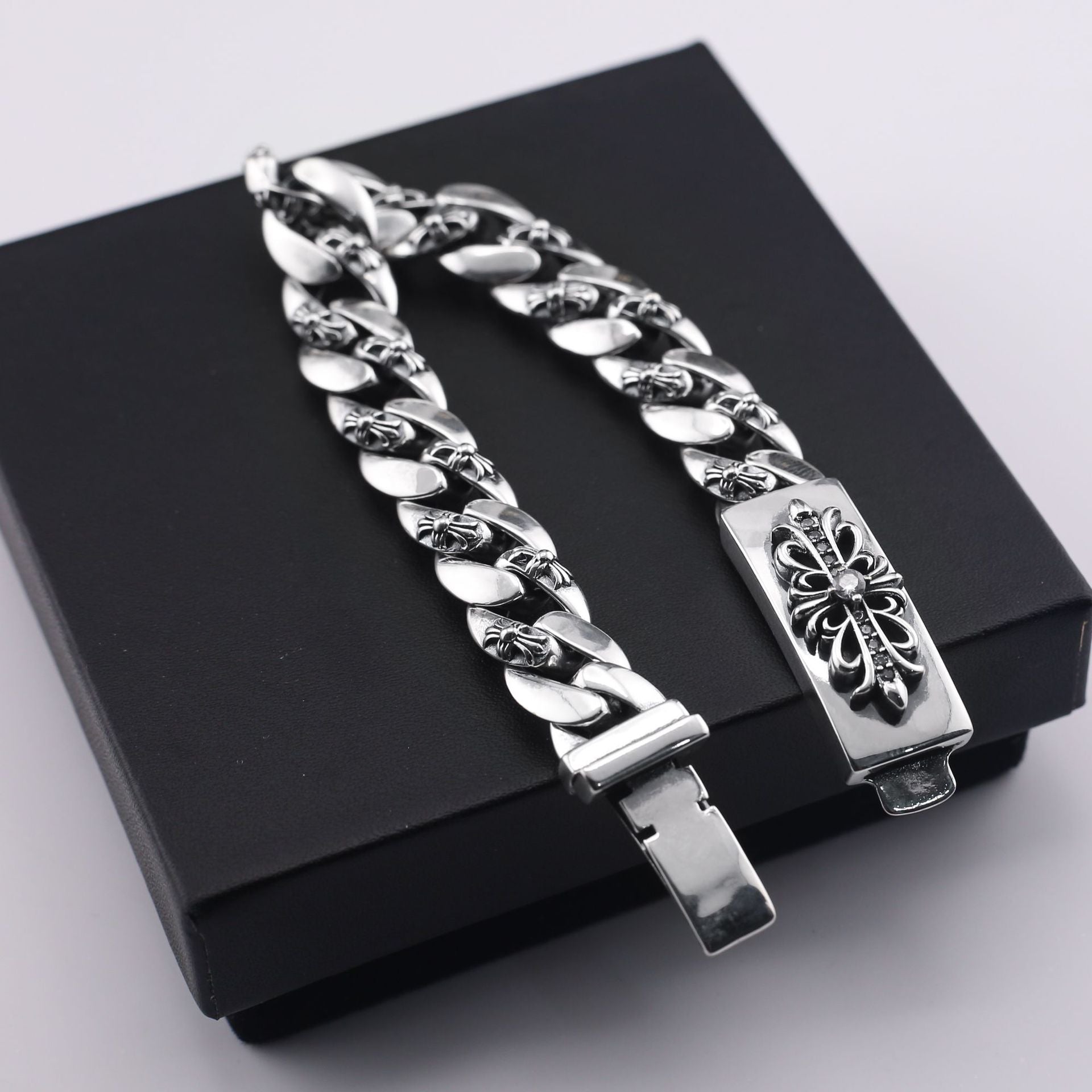 chrome hearts 925 Sterling silver Floral Cross Diamond ID Bracelet